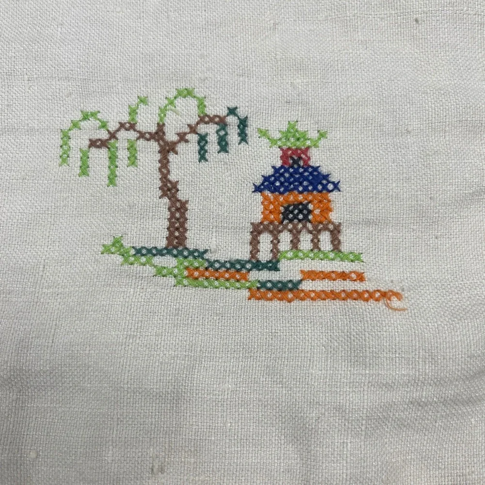 Vintage Linen Cross Stitch Embroidered Pagoda Willow Napkins Cream Set of 3